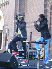 ..as the high energy gospel/dance Ugandan boys, Kyne and Sauti hit the stage...WOW!!