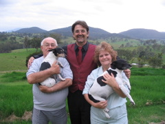 Our Cobargo Hosts Athol and Charlene (and Family) with Pat