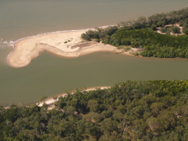 Descending To Cairns Airport3.JPG