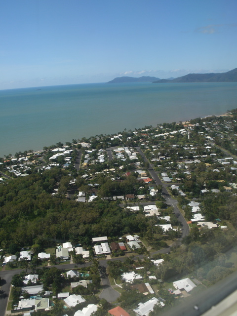 Descending To Cairns Airport6.JPG