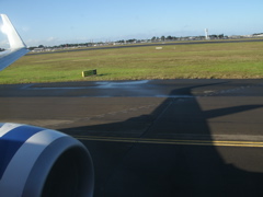 Sydney Airport - Take off Time1.JPG