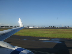 Sydney Airport - Take off Time2.JPG