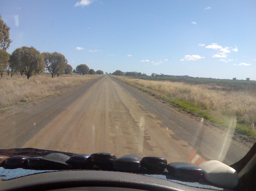 Coonamble-Lightning Ridge1.JPG